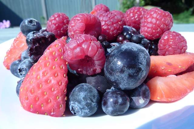 Iced berries with Hot White Chocolate Sauce